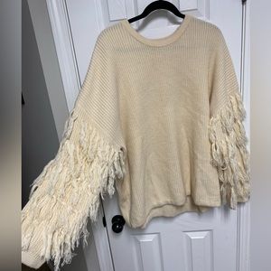 2xl cream fringe sleeve sweater